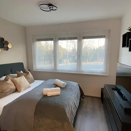 Goldhome
